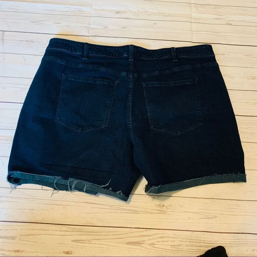 Lane Bryant Jean Shorts Sz 26‎